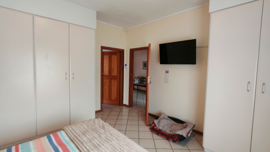 2 Bedroom Property for Sale in Reebok Western Cape